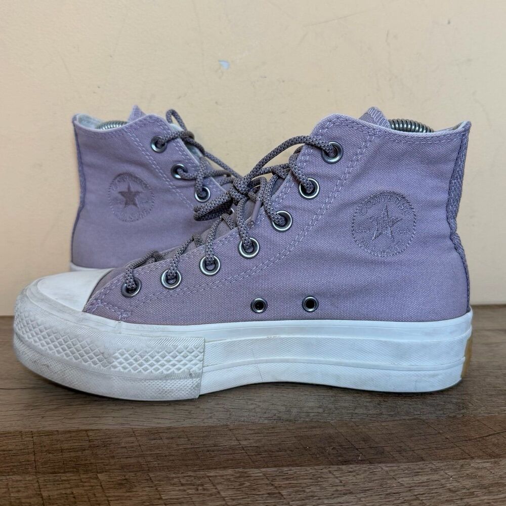 Size 6 Converse Lavender Purple Lift CTAS Hi Top Platform Sneakers shoes trainer